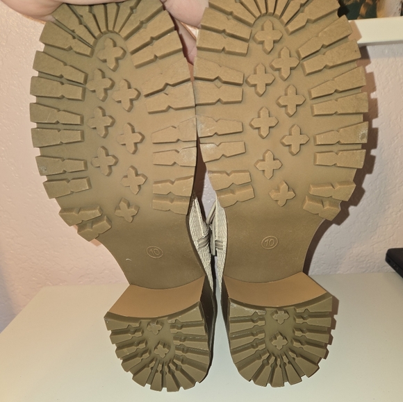 NWOT Mia Sian Boot - Picture 6 of 6